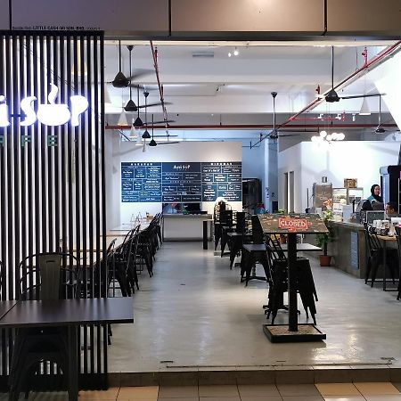 Vista Alam Studio Units - Pool, Food Court Shah Alam Buitenkant foto
