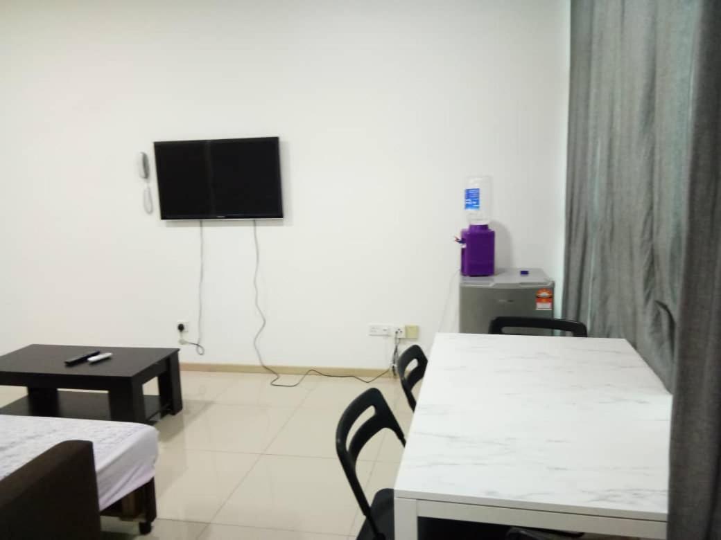 Vista Alam Studio Units - Pool, Food Court Shah Alam Buitenkant foto