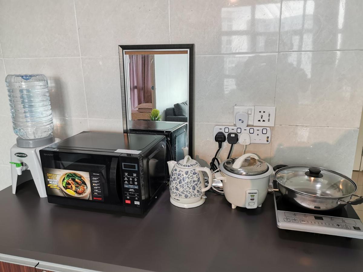 Vista Alam Studio Units - Pool, Food Court Shah Alam Buitenkant foto