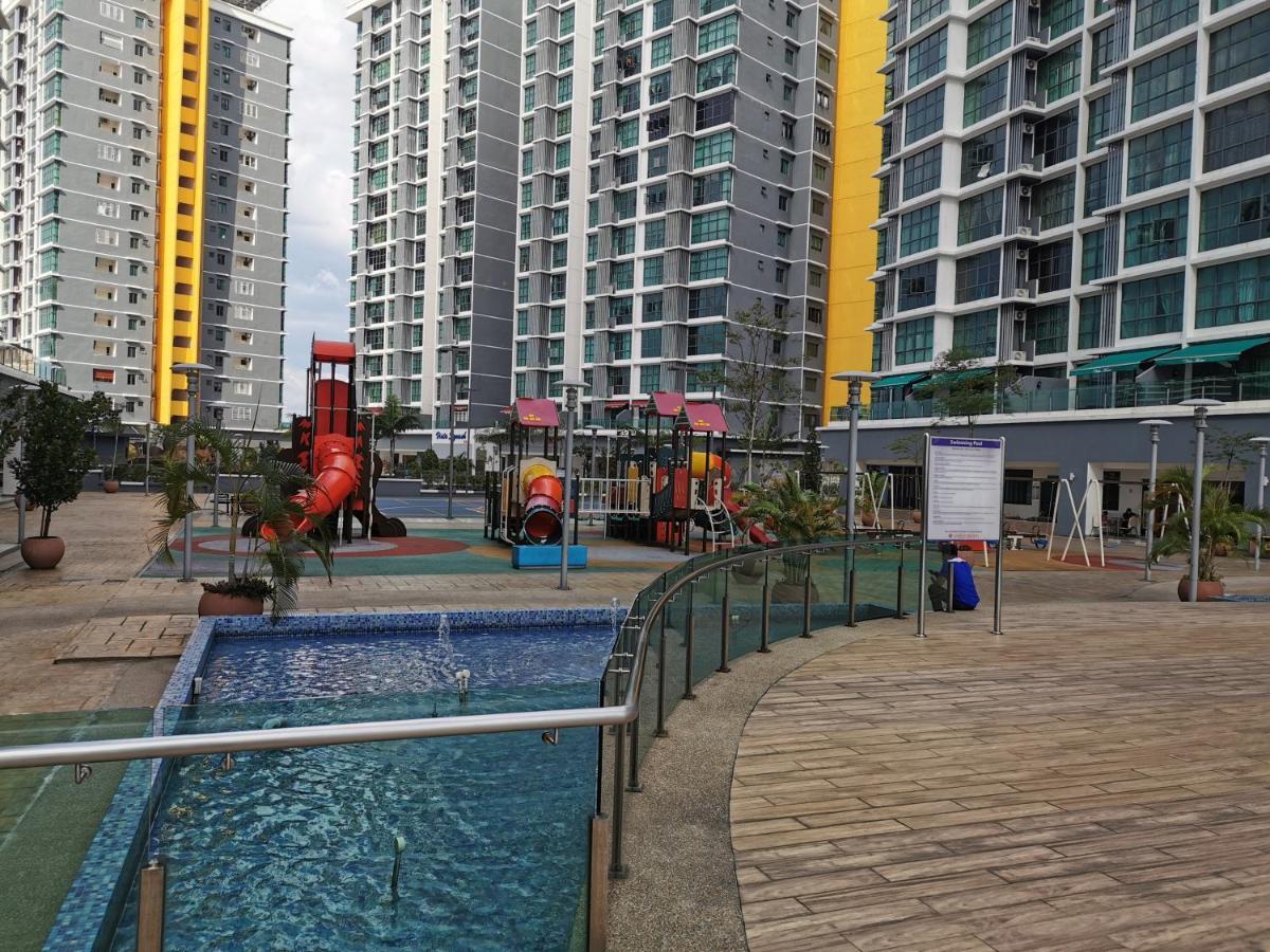 Vista Alam Studio Units - Pool, Food Court Shah Alam Buitenkant foto
