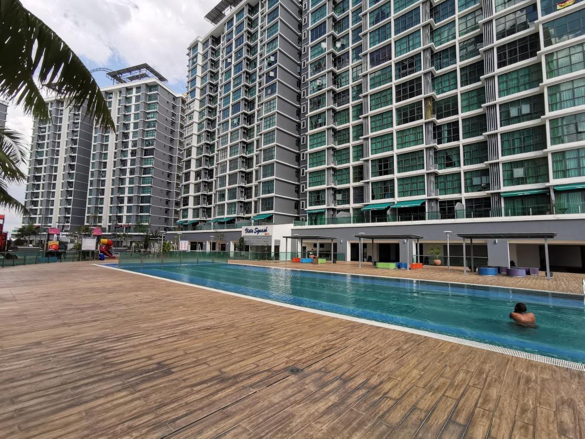 Vista Alam Studio Units - Pool, Food Court Shah Alam Buitenkant foto
