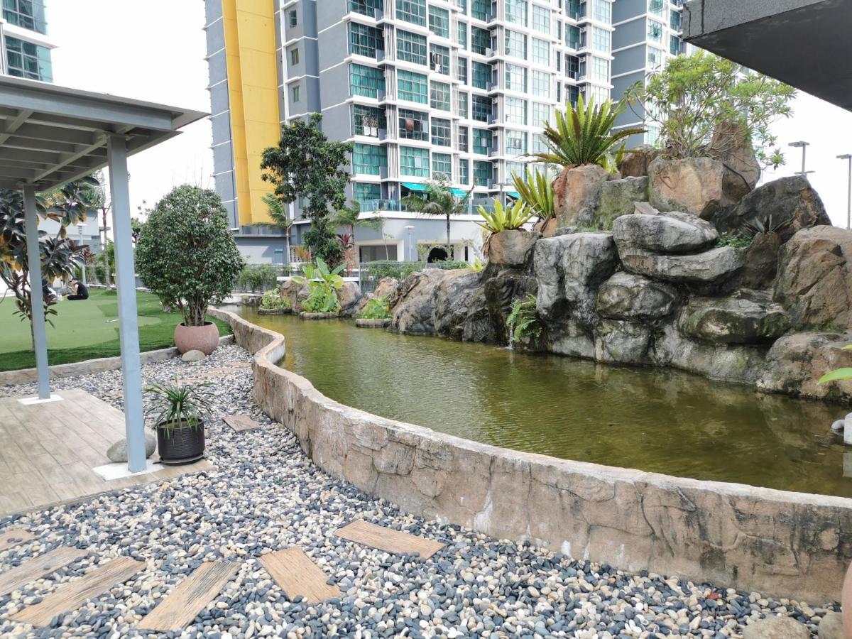 Vista Alam Studio Units - Pool, Food Court Shah Alam Buitenkant foto